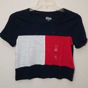 tommy hilfiger cropped tee